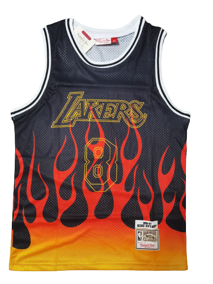 Camiseta NBA Los Angeles Lakers Kobe Bryant 8 Mitchell & Ness Retro Flames Negra Camiseta NBA Los Angeles Lakers Kobe Bryant 8 Mitchell & Ness Retro Flames Negra