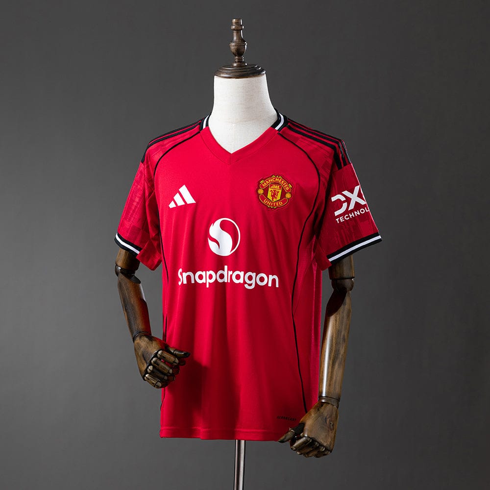 522d1aa4.jpg Camiseta Manchester United Local 25/26
Adultos - Imagen 1