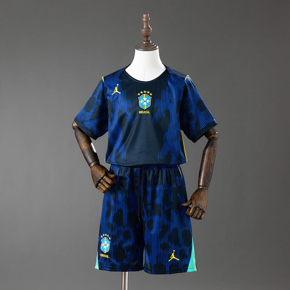 5ba19fc1.jpg Camiseta + Short Brasil Visitante 26/27
Niños - Imagen 1